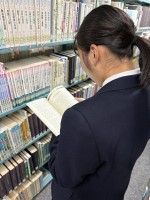 キャリアプログラム　第２学年 教育系統 大学図書館見学
